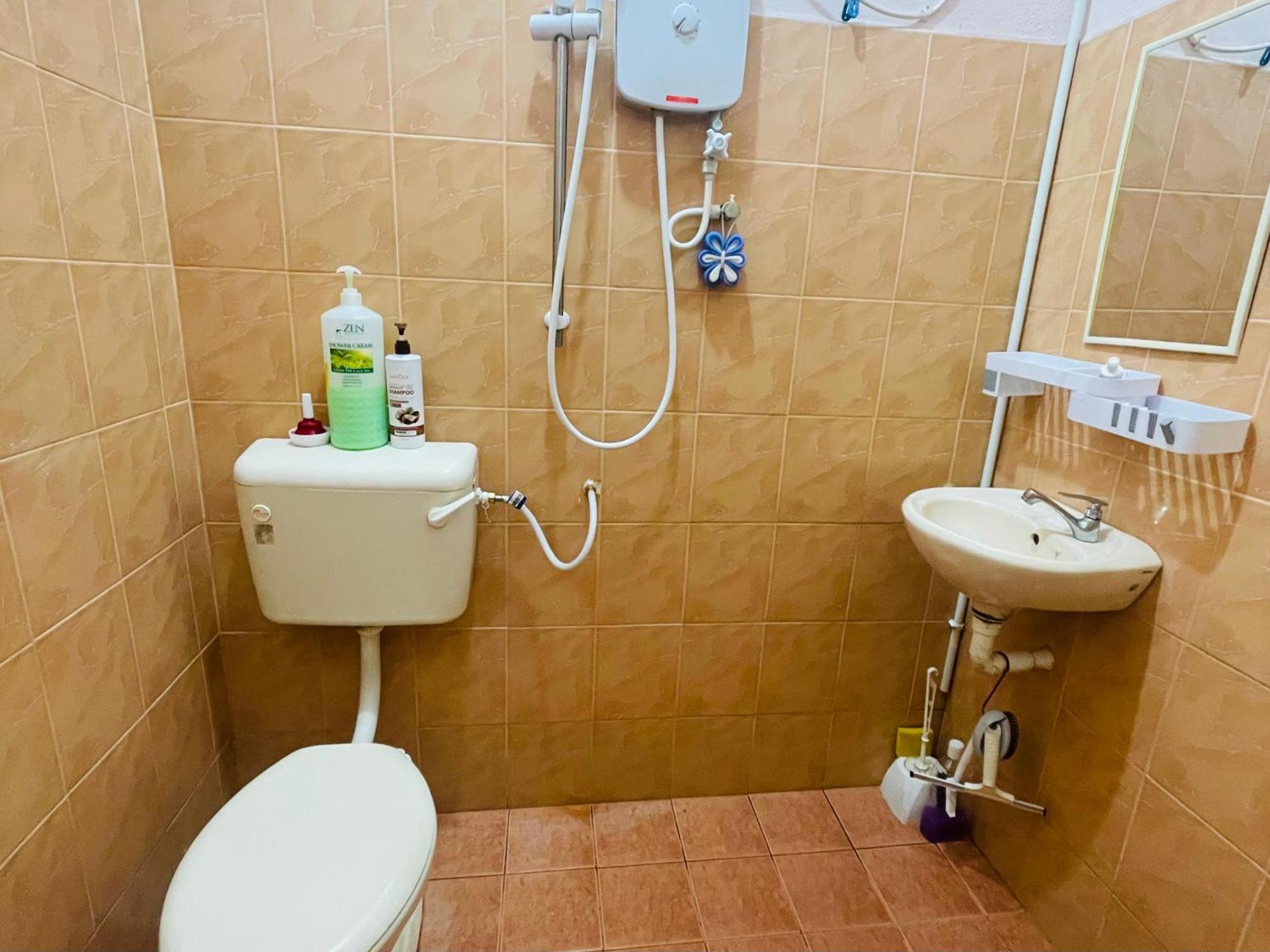 Kota Bharu Homestay Ngoại thất bức ảnh
